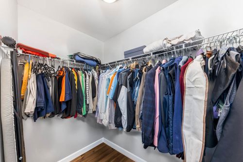 4213 Calder Ln, Aurora, IL, 60504-8158 | Card Image