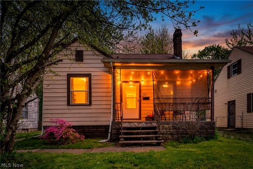 1365 Marcy St, Akron, OH, 44301-1719 | Card Image