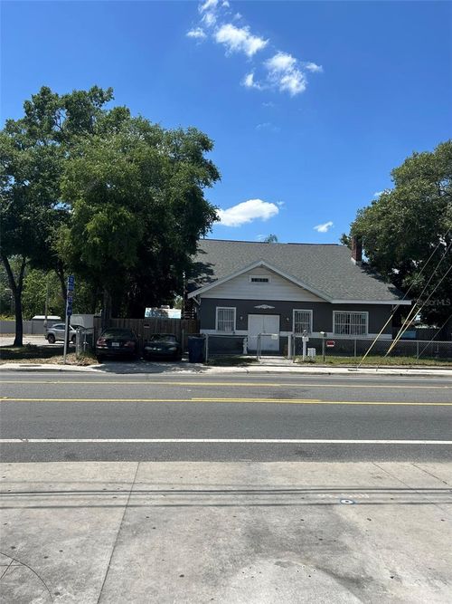 3008 N Nebraska Ave, TAMPA, FL, 33603-6028 | Card Image