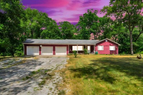 10745 N 300 W, Lake Village, IN, 46349-9492 | Card Image