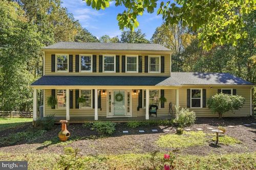 6085 Jeffersonton Rd, JEFFERSONTON, VA, 22724-2236 | Card Image