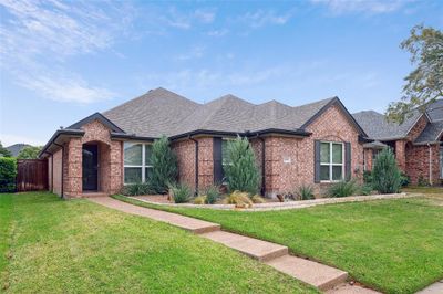 6400 High Cliff Drive, House other with 3 bedrooms, 2 bathrooms and null parking in The Colony TX | Image 1