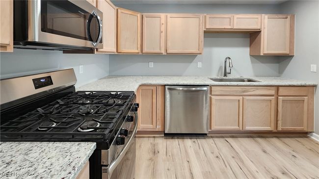 223 Maplelawn Dr, House other with 4 bedrooms, 3 bathrooms and null parking in Berea OH | Image 6