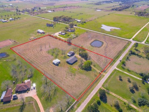 18014 Domino Rd, Waller, TX, 77484-8909 | Card Image