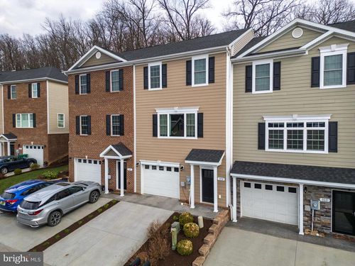 573 Spring Oaks Dr, ROCKINGHAM, VA, 22801-8715 | Card Image