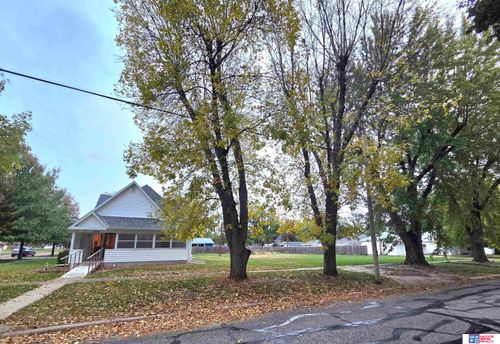 420 W I St, Wymore, NE, 68466-1635 | Card Image