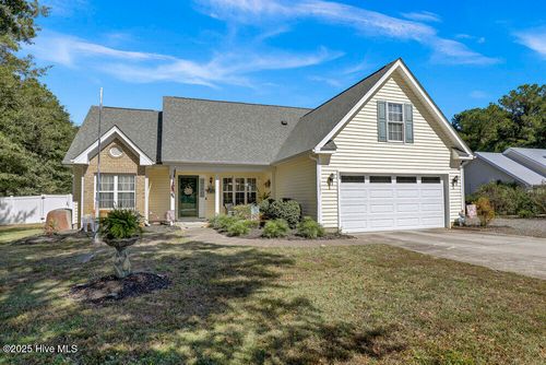 1031 Washington Acres Rd, Hampstead, NC, 28443-2016 | Card Image