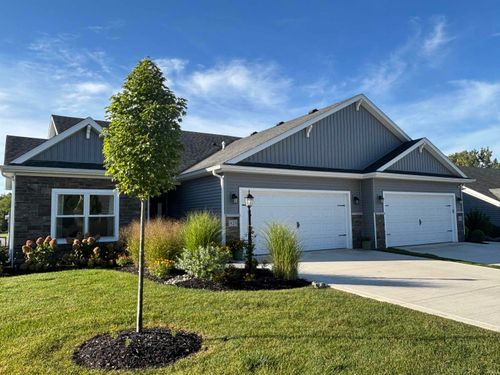 423 Gene Drive, Roanoke, IN, 46783 | Card Image