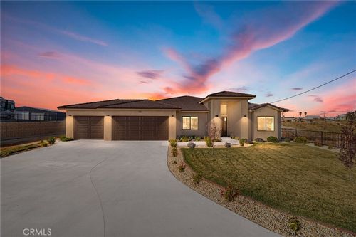 17840 Talisman St, Hesperia, CA, 92345-5230 | Card Image