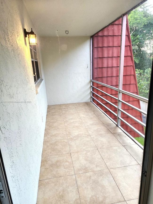 APT-312 - 22615 Sw 66 Th Ave, Condo with 2 bedrooms, 2 bathrooms and null parking in Boca Raton FL | Image 13