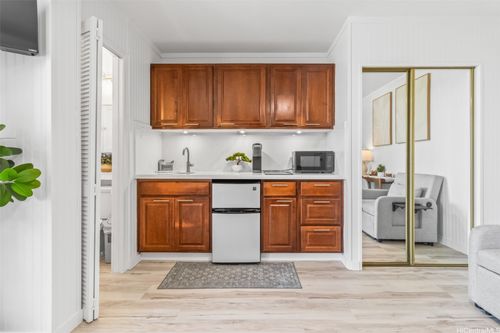 503-2509 Ala Wai Blvd, Honolulu, HI, 96815-3468 | Card Image