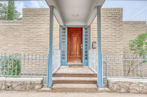 3011 Piedmont Dr, El Paso, TX, 79902-2144 | Card Image