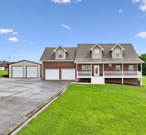 527 Governor Hall Rd, Castalian Springs, TN, 37031-4748 | Card Image