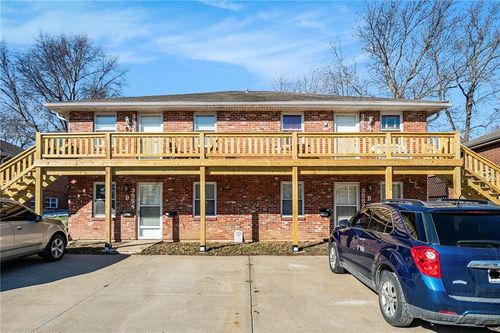 3552 S Lynn St, Independence, MO, 64055-3241 | Card Image