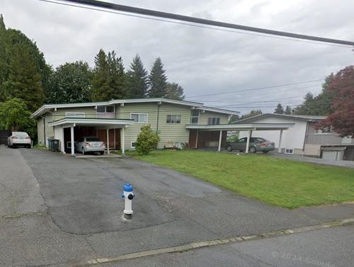 2910-2912 Babich St, Abbotsford, BC, V2S3K5 | Card Image