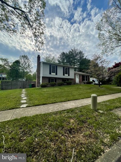 7107 Aquinas Ave, UPPER MARLBORO, MD, 20772-4287 | Card Image