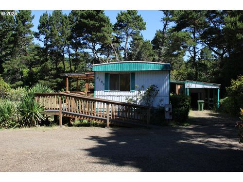 4789 Rhododendron Loop, Florence, OR, 97439 | Card Image