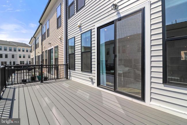21740 Charing Cross Ter, Townhouse with 3 bedrooms, 4 bathrooms and null parking in BROADLANDS VA | Image 22