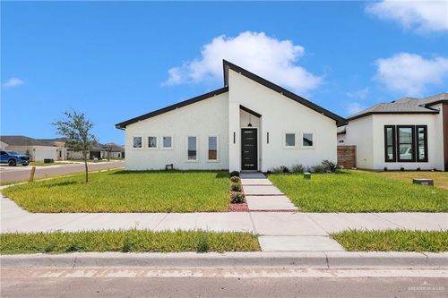 4120 S Kemp Ave, Edinburg, TX, 78542-7592 | Card Image