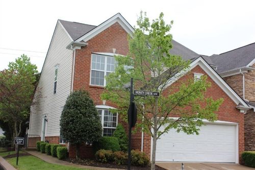 109 Honey Creek Ln, Nashville, TN, 37211-6698 | Card Image