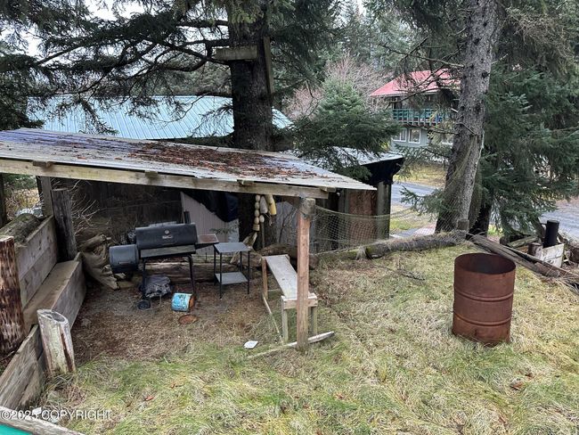 Exterior South yard | Image 43