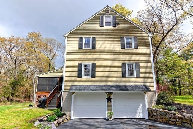 47 Carl Rd, House other with 4 bedrooms, 4 bathrooms and 4 parking in Walpole MA | Image 5