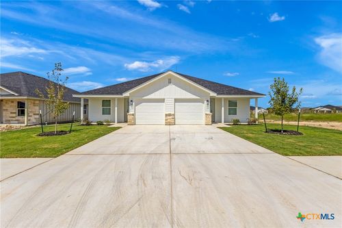 a-907 Smoke Tree Ln, Killeen, TX, 76543-9081 | Card Image