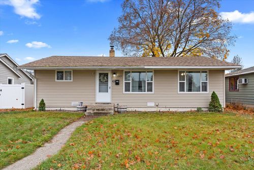 1327 W Joseph Ave, Spokane, WA, 99205-6757 | Card Image