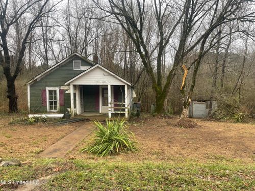 307 E Lake St, Booneville, MS, 38829-3913 | Card Image