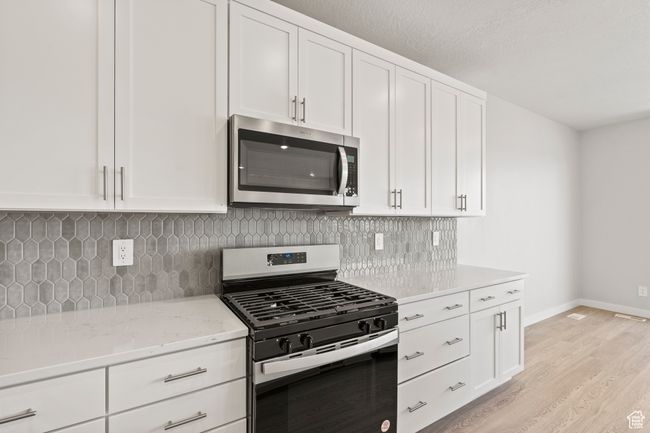 154 - 3444 S 3100 W, House other with 5 bedrooms, 3 bathrooms and 3 parking in West Haven UT | Image 14