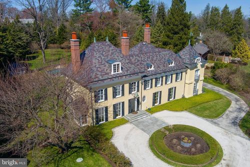 1122 Brynlawn Rd, VILLANOVA, PA, 19085-2102 | Card Image