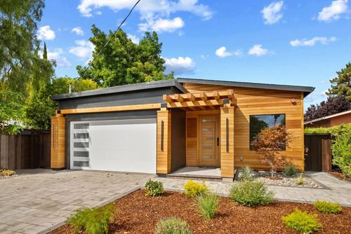 557 E Arbor Ave, Sunnyvale, CA, 94085-3768 | Card Image