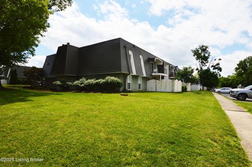 1116 La Fontenay Ct, Louisville, KY, 40223-3037 | Card Image