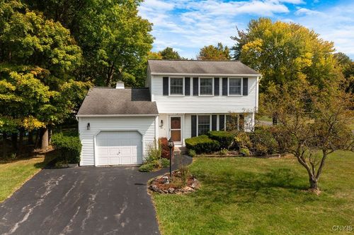 89 Windebank Ln, Minoa, NY, 13116-1319 | Card Image