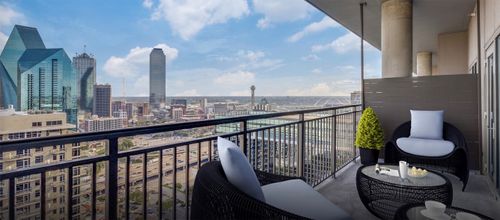 apt-3102-2323 N Akard St, Dallas, TX, 75201-4483 | Card Image