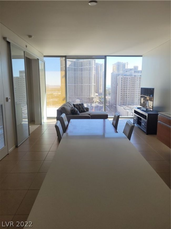 804 - 3722 Las Vegas Blvd, Condo with 1 bedrooms, 1 bathrooms and null parking in Las Vegas NV | Image 9