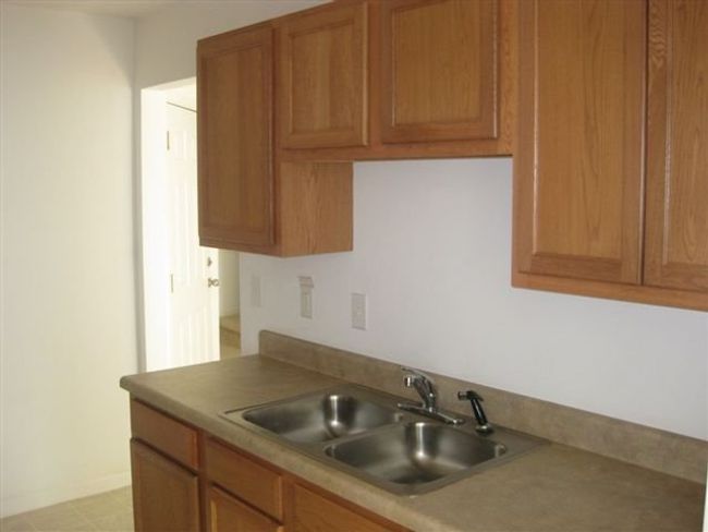 726 Bellview Way, Townhouse with 3 bedrooms, 3 bathrooms and null parking in Seneca SC | Image 5