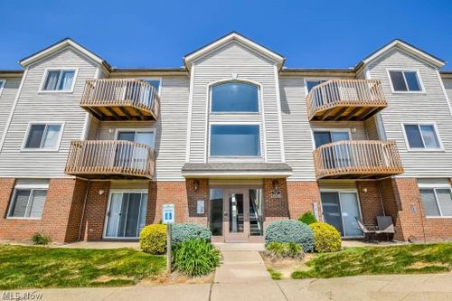 unit-j-1456 Buckingham Gate Blvd, Cuyahoga Falls, OH, 44221-5515 | Card Image