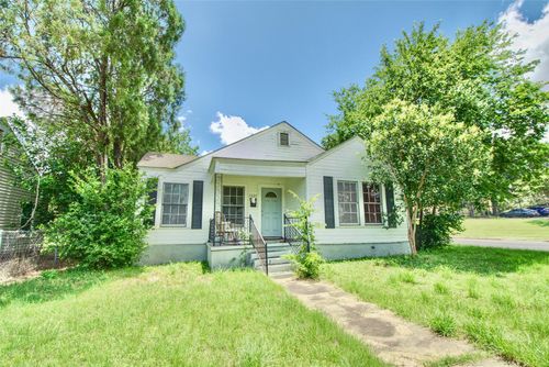 2224 Live Oak Ave, Waco, TX, 76708-3320 | Card Image