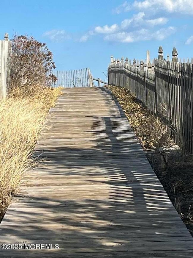 301 Bay Blvd, House other with 4 bedrooms, 3 bathrooms and null parking in Mantoloking NJ | Image 20