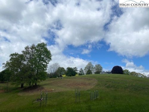 20 Noble Drive, Fleetwood, NC, 28626 | Card Image