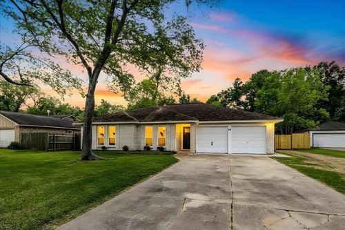 78 Shady Oak Court, Alvin, TX, 77511 | Card Image