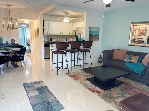 12-12 Dorchester A, West Palm Beach, FL, 33417 | Card Image