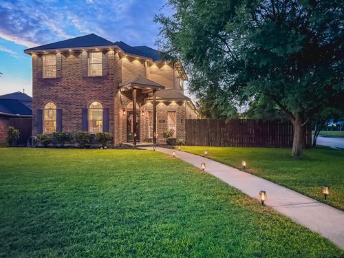 1504 Wade St, Corsicana, TX, 75110-1018 | Card Image