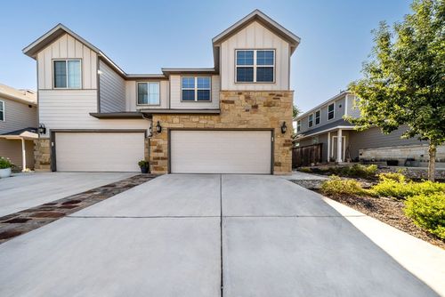 12b-374 Madison Oaks Ave, Georgetown, TX, 78626-2183 | Card Image