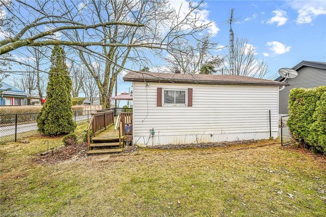 20 Melville Lane, House other with 2 bedrooms, 1 bathrooms and 2 parking in Selkirk ON | Image 32
