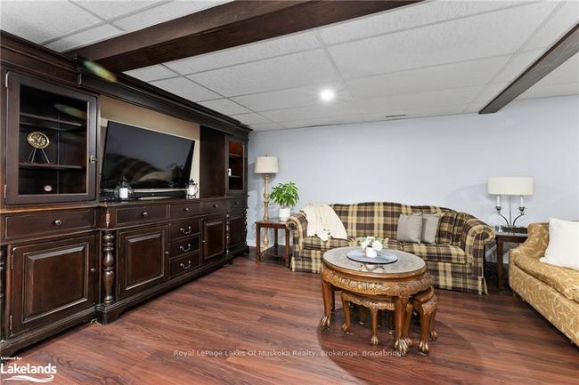 1105 Rosseau Lake Rd 1, House other with 3 bedrooms, 2 bathrooms and 8 parking in Windermere ON | Image 20
