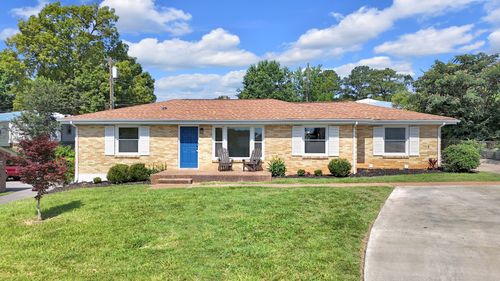 852 Glendale Dr, Clarksville, TN, 37043-6401 | Card Image