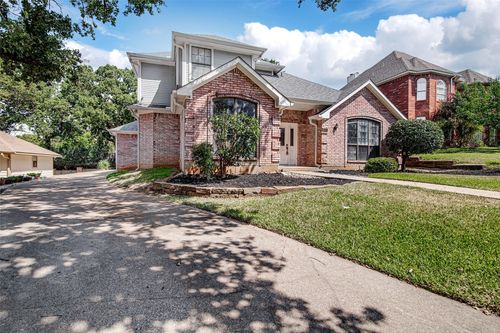 6701 Johns Ct, Arlington, TX, 76016-3633 | Card Image