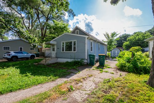123 Picnic St, Shorewood, IL, 60404-9270 | Card Image